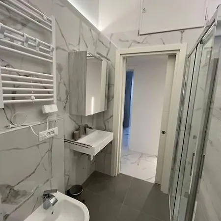 Nuovissimo A 500 Metri Dal Mare Viareggio